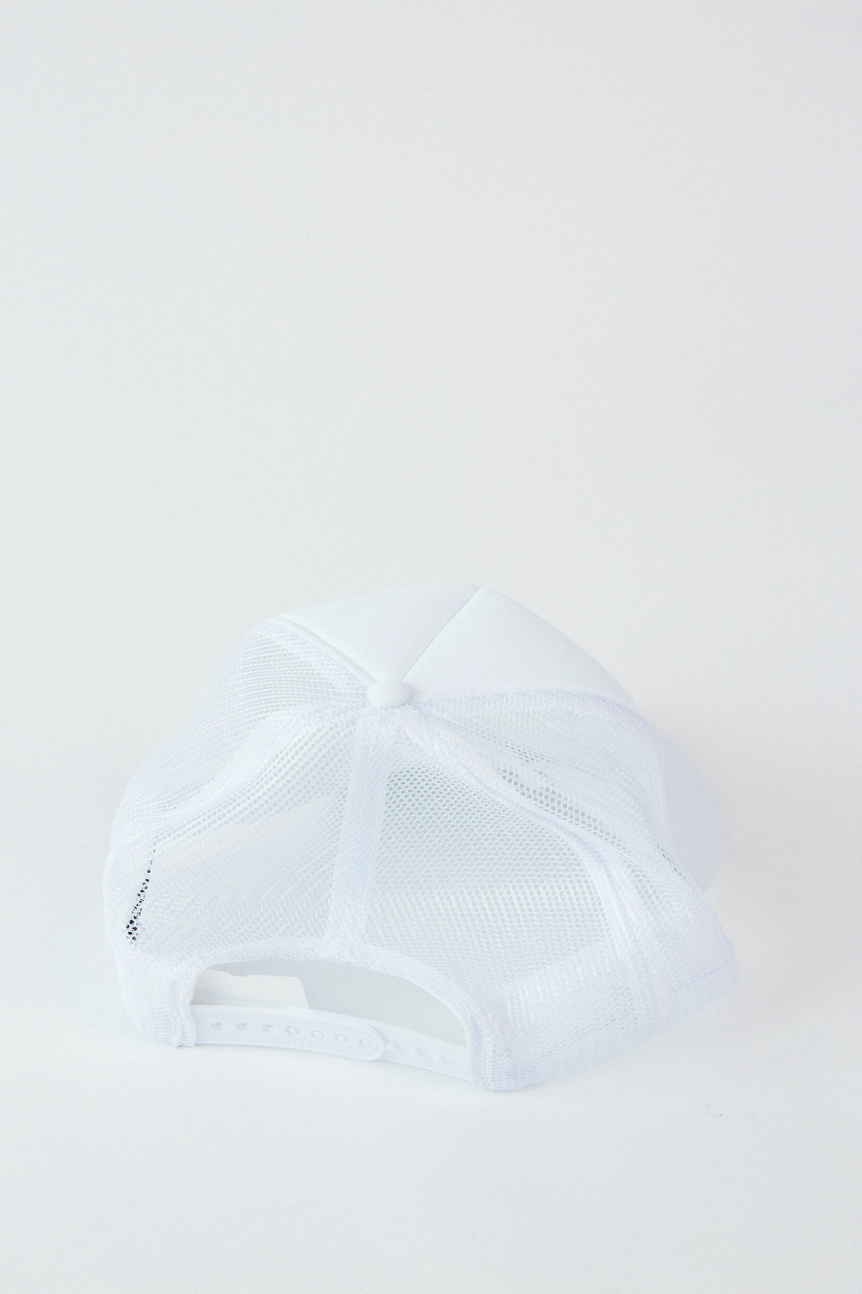 Mama Trucker Hat, White
